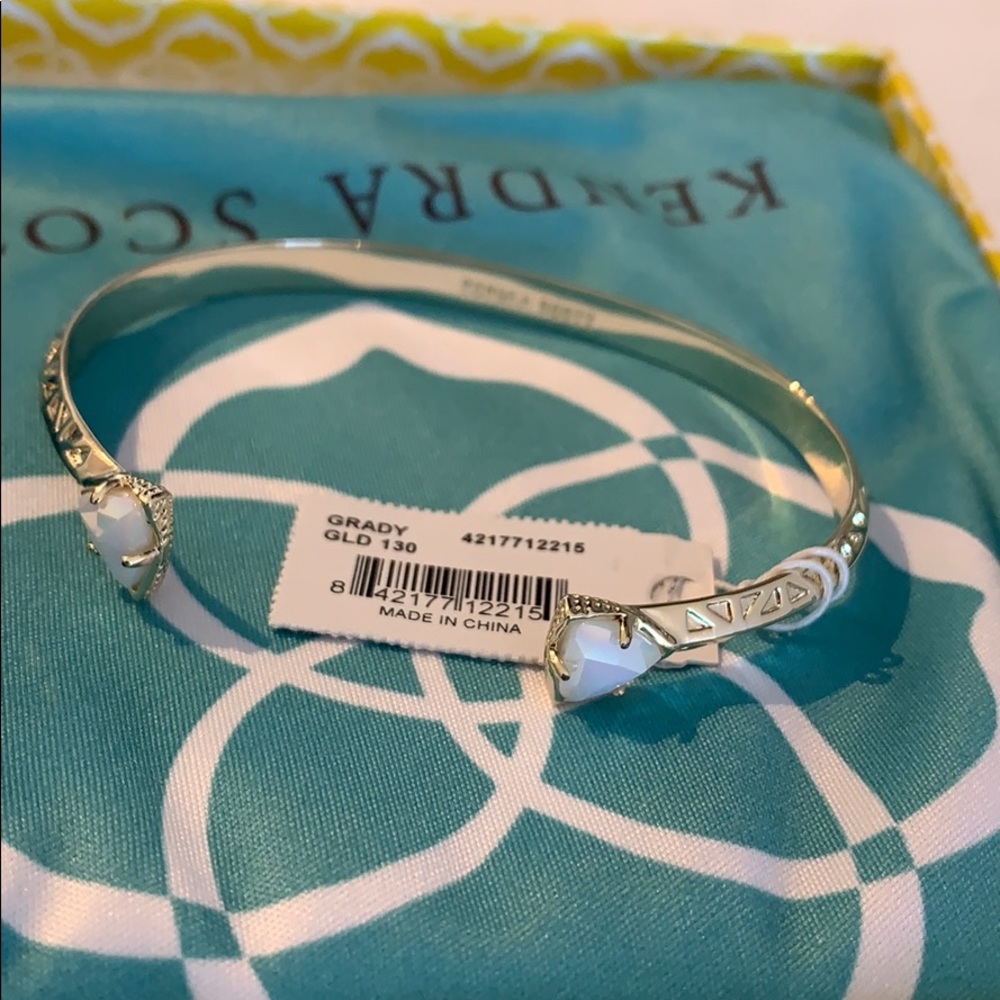 Kendra Scott Grady Bracelet in white iridescent